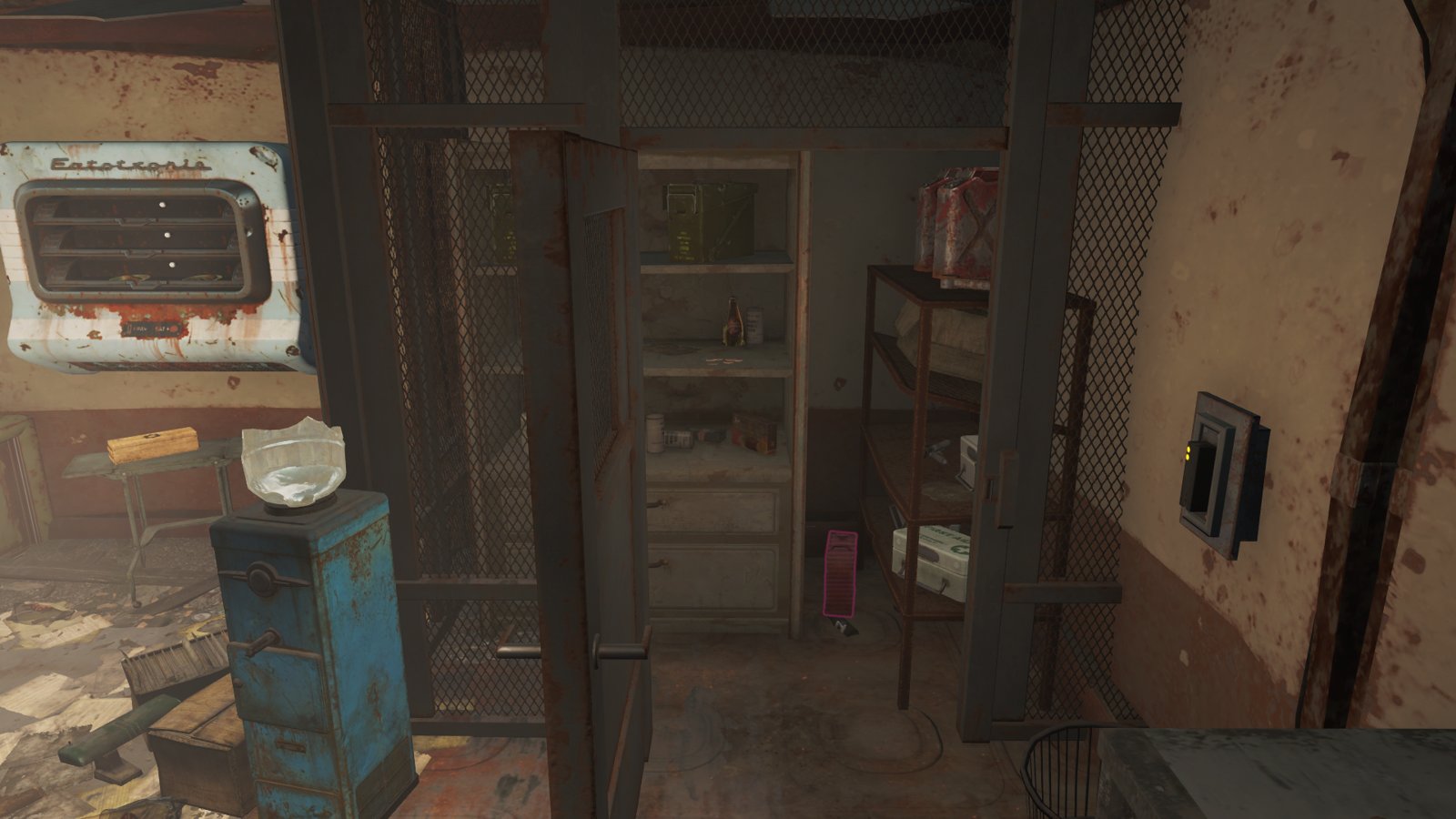 fev-cache-door-c.jpg